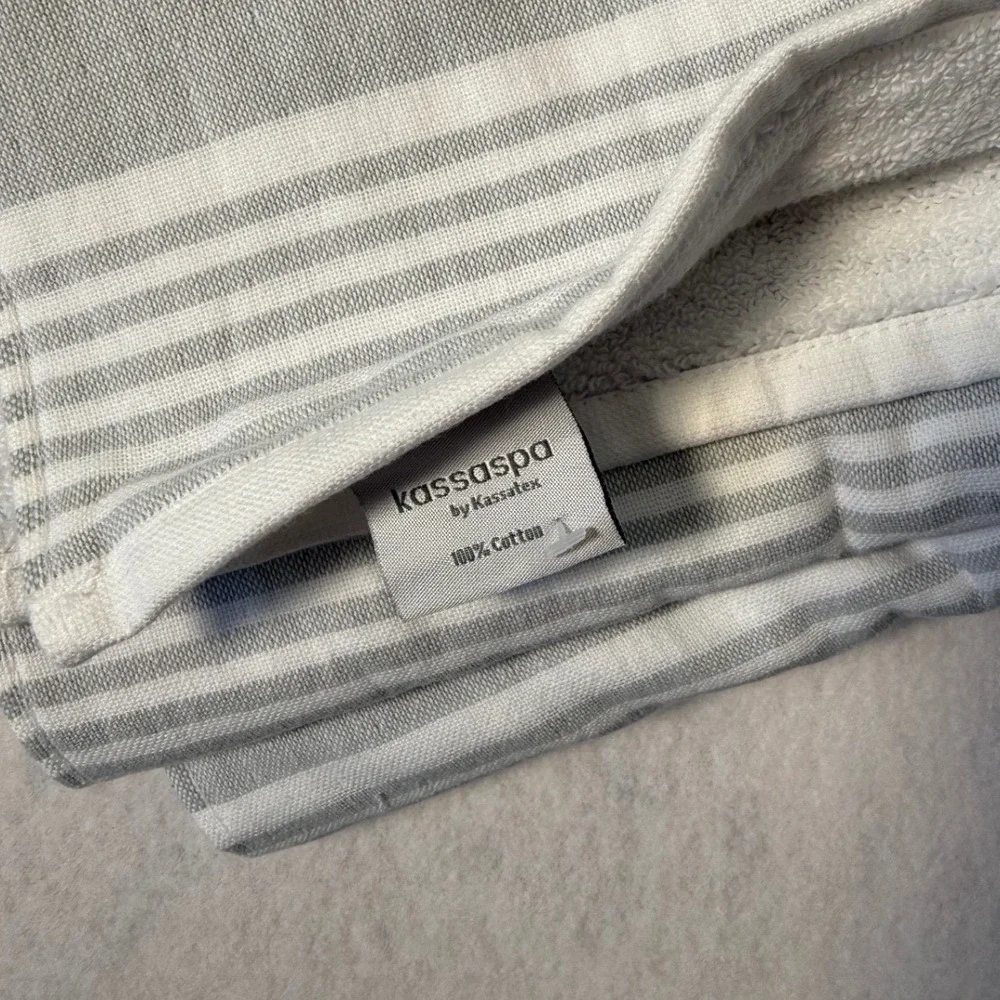 Kassaspa‎ by Kassatex Grey White Striped 100% Cotton Bath Towel Set of 2 NWT